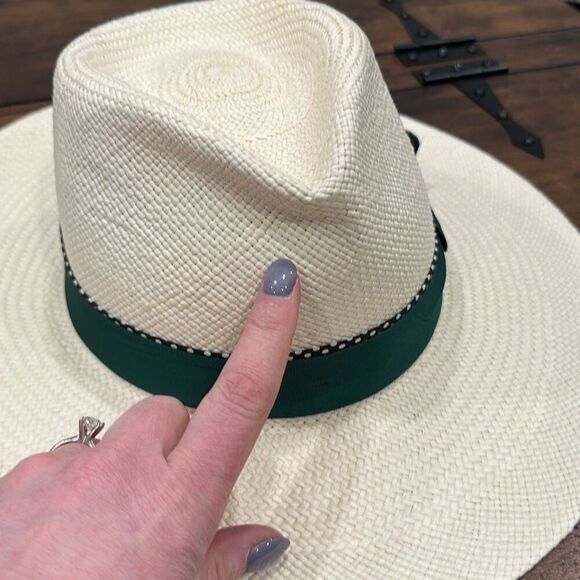 NWT B Couture Women\'s Wide Brim Feather Band Diane Panama Hat White Green 56cm/M